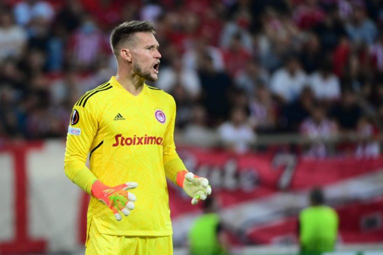 Απευθείας στο γιατρό ο Βατσλίκ- Τι συμβαίνει με τον τραυματισμό του