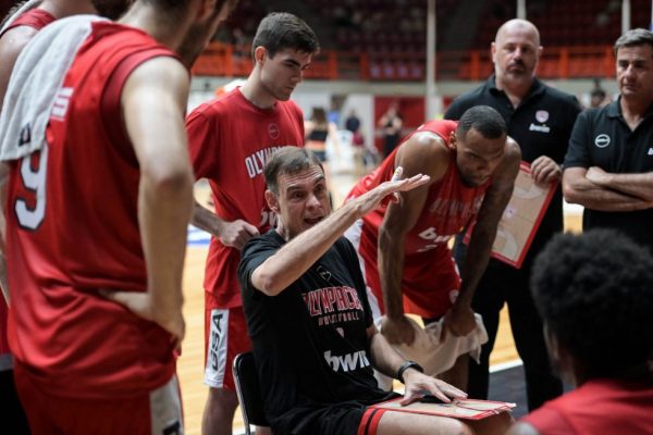 Μπαρτζώκας: «Στόχος μας ήταν και παραμένει η κορυφή»