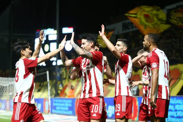 Ερυθρόλευκος γολγοθάς: Δώδεκα ματς σε έξι εβδομάδες