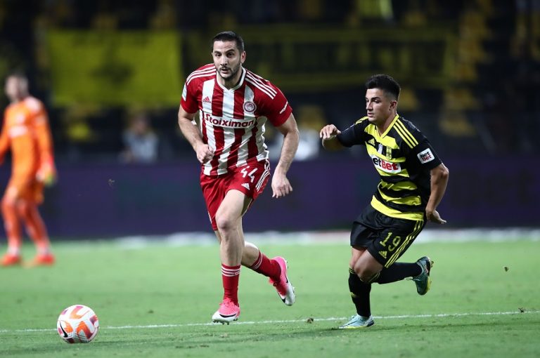 Φεύγει για Εμιράτα ο Μανωλάς