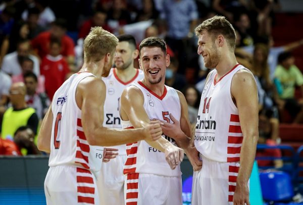 Το ξέσπασμα του Ολυμπιακού και η λατρεία του κόσμου στην Κύπρο