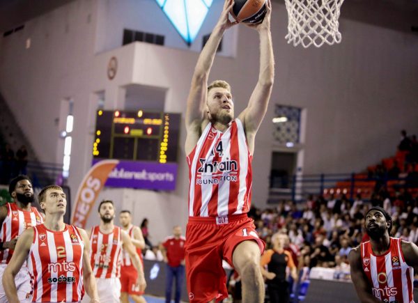 Ολυμπιακός – Ερυθρός Αστέρας 94-55: «Φωτιά» ο Θρύλος του Μπαρτζώκα!