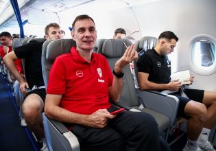 Photostory από το ταξίδι Ολυμπιακού και Παναθηναϊκού με το ίδιο τσάρτερ