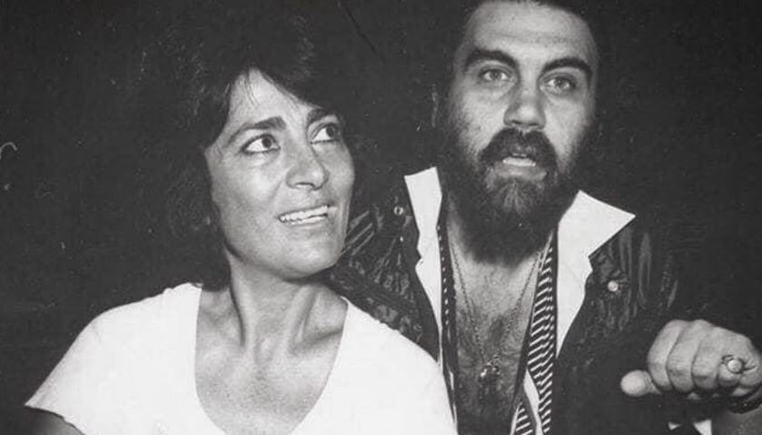 Το τραγούδι «προσομοίωση συνουσίας» της Ειρήνης Παπά και του Βαγγέλη Παπαθανασίου