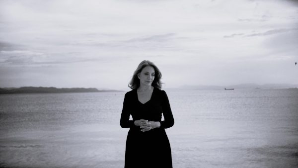 Όλια Λαζαρίδου στο in: «Ο άνθρωπος είναι μισός ψυχή και μισός κτήνος. Δεν ξέρεις πότε θα σου βγει το κάθε πρόσωπο»