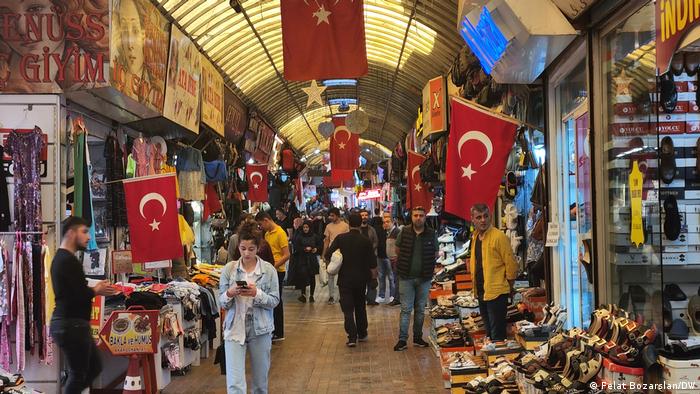 Έρμαιο της τουρκικής πολιτικής οι Σύροι;