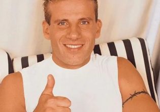 Θυμάστε τον νικητή του The Bar; Δείτε πώς είναι σήμερα ο Αντρέας Παρασκάκης 20 χρόνια μετά το φινάλε