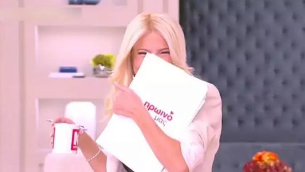 Φαίη Σκορδά: Επική γκάφα – Μπέρδεψε το όνομα της εκπομπής της