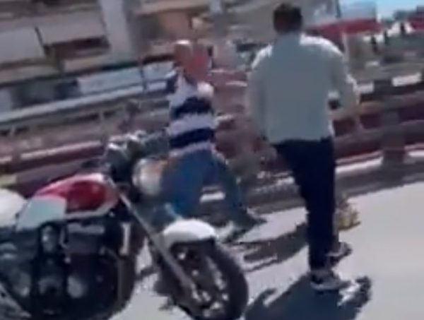 O «λαϊκός άνθρωπος» για τον Μπεο τραμπουκίζει, χτυπάει και έχει μπράβους