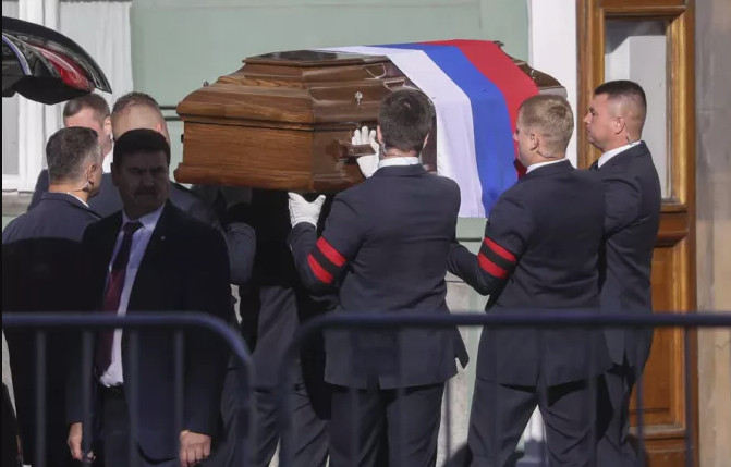 Κηδεία Γκορμπατσόφ: Σεμνή τελετή χωρίς τον Πούτιν και Δυτικούς ηγέτες