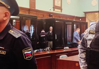 Ρωσία: Σε 22 χρόνια φυλάκιση για προδοσία καταδικάστηκε ο Ρώσος δημοσιογράφος Ιβάν Σαφρόνοφ