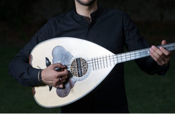 Ηράκλειο: Πέθανε 36χρονος λαουτιέρης μπροστά στη γυναίκα και τα παιδιά του