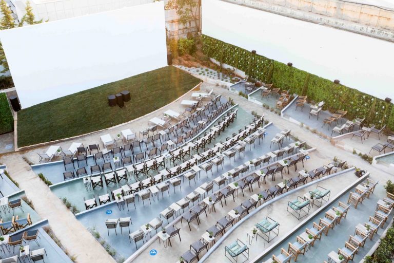 Cine Πολεμικό Μουσείο: Μια μεγάλη, σινεφίλ αυλή στην καρδιά της πόλης