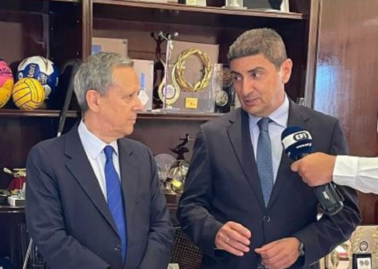 Στη σέντρα Μπαλτάκος, ΕΠΟ: «Ασυναρτησίες και αοριστολογίες» – «Το συμφέρον των πολλών κι όχι το χατίρι των ελάχιστων»