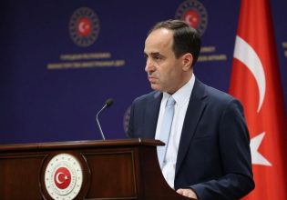 Τουρκικό ΥΠΕΞ εναντίον Γερμανίας: Αντιπρόεδρος της γερμανικής Βουλής είπε «αρουραίο» των Ερντογάν