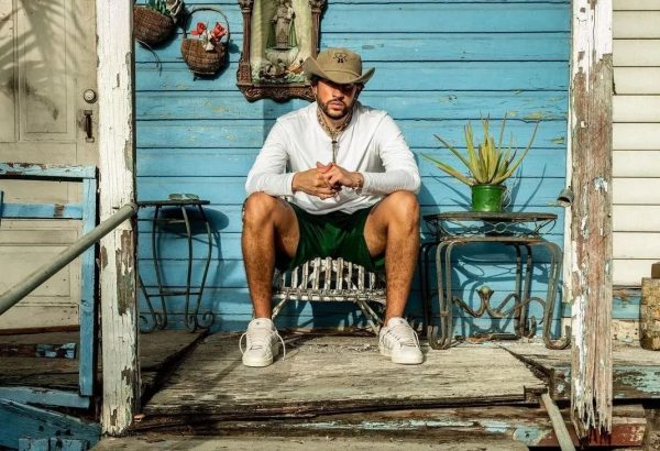 Bad Bunny: Τραγουδά «El Apagon» και ρίχνει φως στις ανισότητες του Πουέρτο Ρίκο