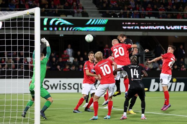 Μεγάλα «διπλά» για Γουέστ Χαμ (2-3) και Βιγιαρεάλ (1-2)