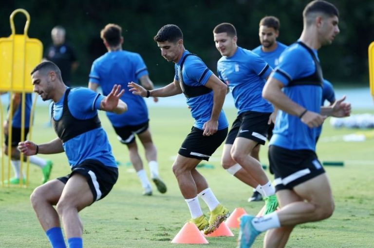 Χωρίς Μάνταλο και Γιακουμάκη η Εθνική απέναντι στην Κύπρο λόγω καρτών