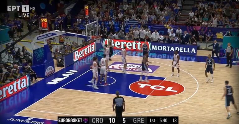Κροατία – Ελλάδα: Θηρίο ο Γιάννης, πήρε το γκολ – φάουλ ανάμεσα από 4!