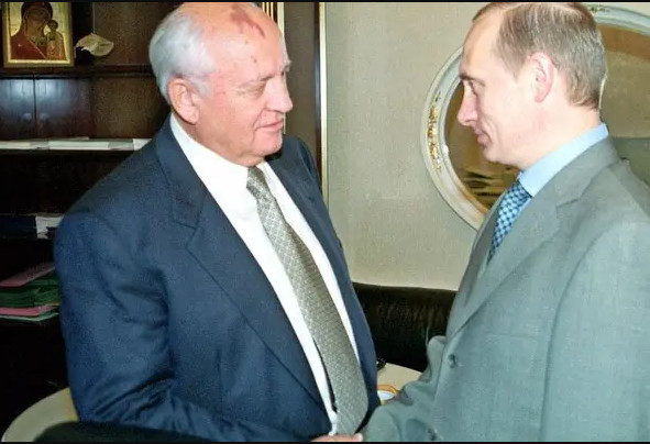 Πούτιν: Δεν θα παρευρεθεί στην κηδεία του Μιχαήλ Γκορμπατσόφ