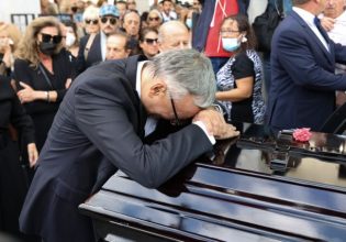 Μάρθα Καραγιάννη: Το τελευταίο χειροκρότημα στη σπουδαία ηθοποιό