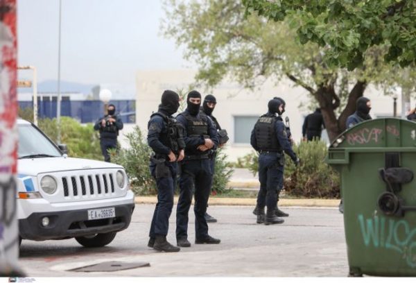 Ζωγράφου: Τα βίντεο που πρόδωσαν τους κακοποιούς