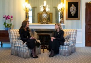 Βασίλισσα Ελισάβετ: Η Κέιτ Μίντλετον συναντήθηκε στο Μπάκιγχαμ με τη σύζυγο του Ζελένσκι [εικόνες]