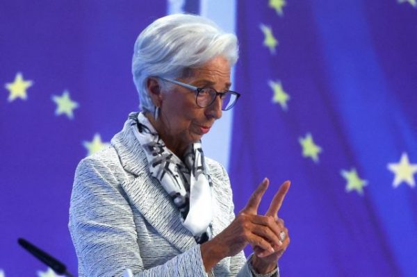Ευρωζώνη: Στο 80% εκτοξεύτηκε η πιθανότητα ύφεσης