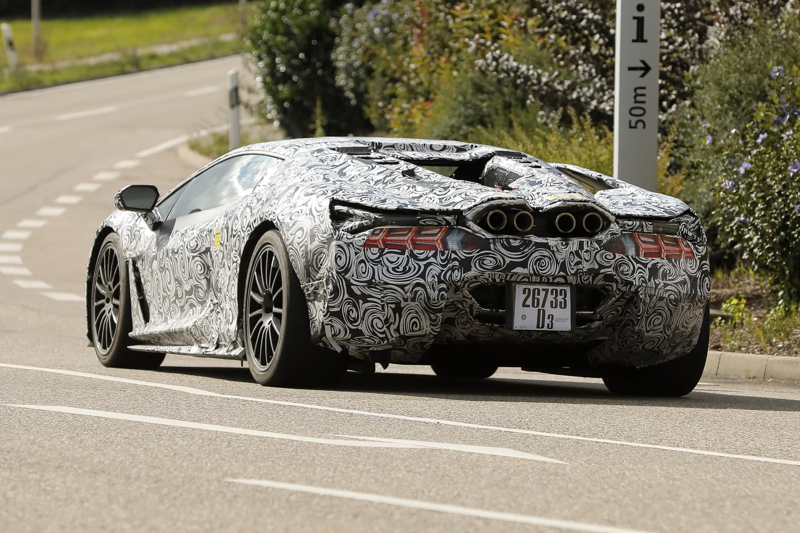 Ο διάδοχος της Lamborghini Aventador σε πρώτο πλάνο