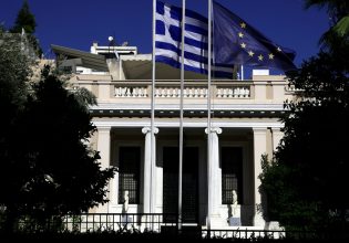 Μαξίμου: Αποδοκιμάζει τον Κυρανάκη για την επίθεση στην Κεραμέως – Ανάρμοστη η συμπεριφορά του