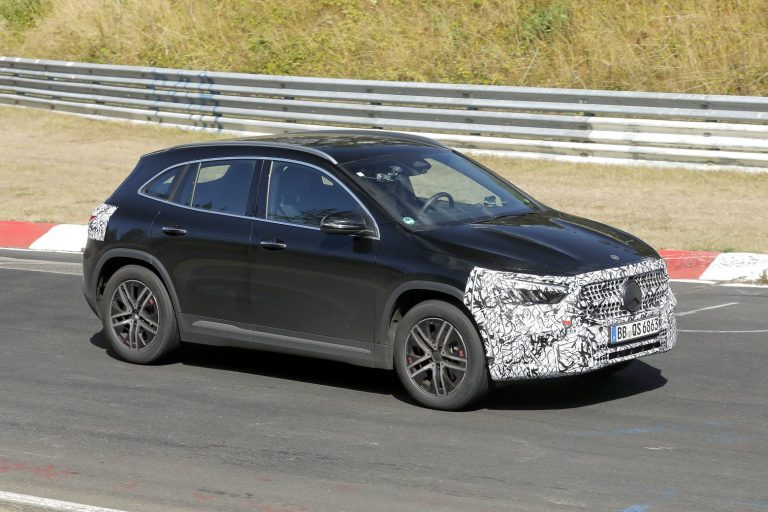 Mercedes-Benz GLA: Ανεπίσημη πρώτη