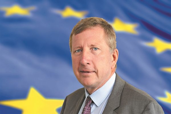 Πιερ Ντελσό: «Ετοιμαζόμαστε για  χημική, βιολογική και πυρηνική απειλή»