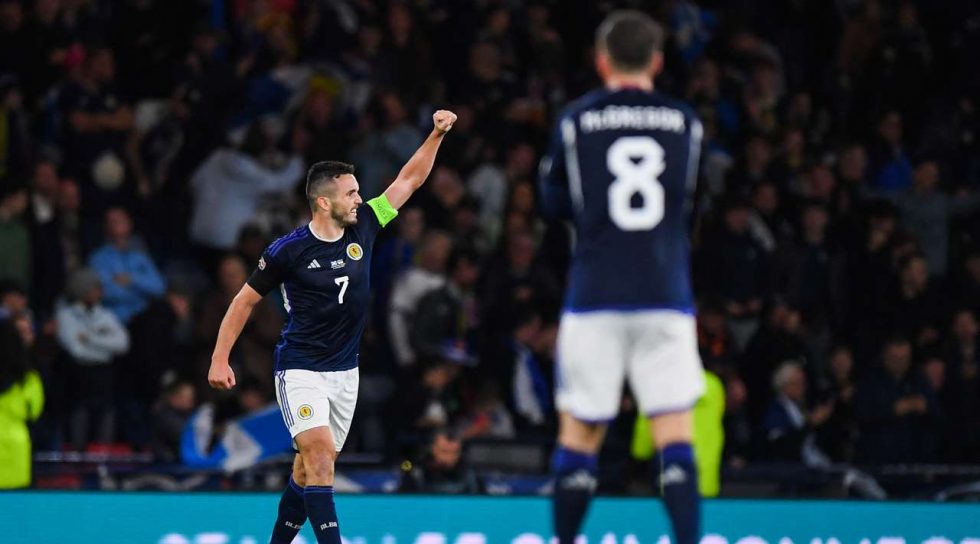 Σκωτία – Ουκρανία 3-0: Άνετη νίκη και πρωτιά στον όμιλο για τους Σκωτσέζους