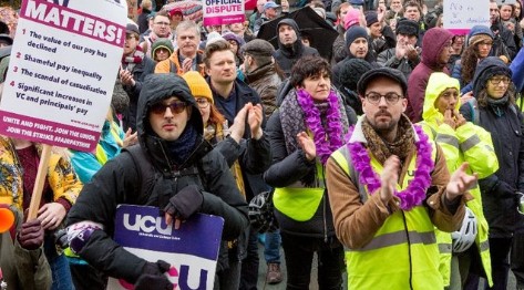 Βρετανία: Τη σκυτάλη των κινητοποιήσεων παίρνουν τα κολέγια – Ανακοίνωσαν 10ημερη απεργία