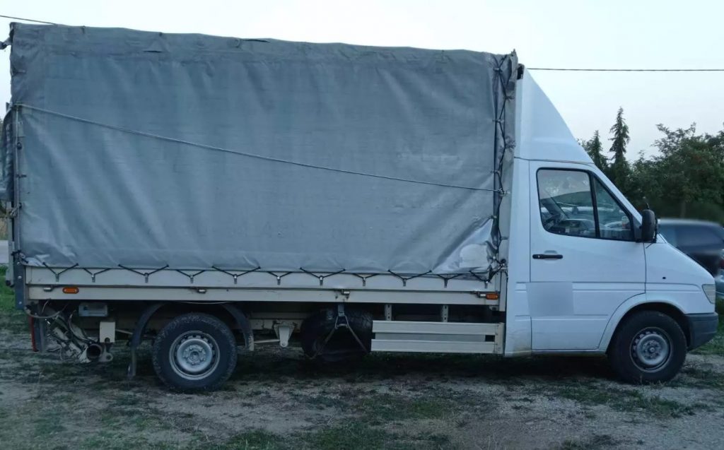 Διακίνηση μεταναστών: Εικόνες από την επιχείρηση σε Καβάλα και Έβρο