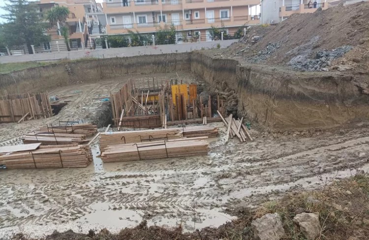 Εργατικό δυστύχημα: Θάφτηκε ζωντανός εργάτης στην Κέρκυρα - Δούλευε σε υπό κατασκευή πισίνα