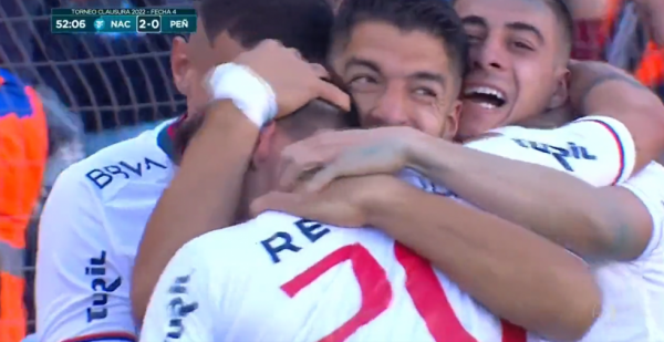 Τρομερή «οβίδα» του Σουάρες στο ντέρμπι με την Πενιαρόλ