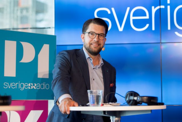 Γίμι Όκεσον: Ο ακροδεξιός που θέλει να «αλώσει» τη Σουηδία