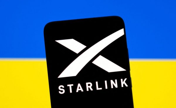 Ιράν: O Έλον Μασκ ανοίγει το Starlink για να φέρει Διαδίκτυο στους διαδηλωτές