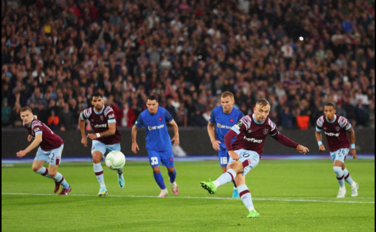 Νίκες για Γουέστ Χαμ, Αλκμάαρ και Βασιλεία