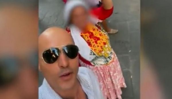 Ρατσιστικό μένος κατά Ρομά: «Ψηφίστε μας και δεν θα την ξαναδείτε»