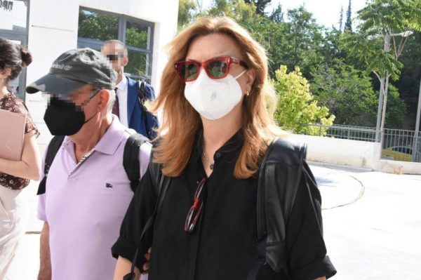 Δίκη Φιλιππίδη – Ελπίδα Νίνου: Ο σύζυγός μου είχε πολλές θαυμάστριες, δεν είχε ανάγκη να πιέσει καμία