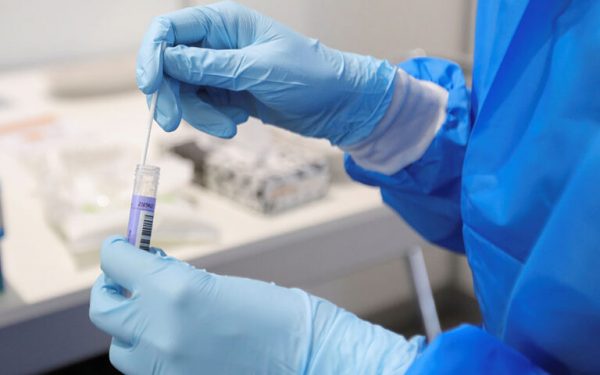 Αθηνά Λινού: Πότε πρέπει να κάνουμε το επικαιροποιημένο εμβόλιο