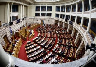 Βουλή: Με τις ψήφους της κυβερνητικής πλειοψηφίας κυρώθηκε η συμφωνία επιστροφής των αρχαιοτήτων του Κυκλαδικού Πολιτισμού