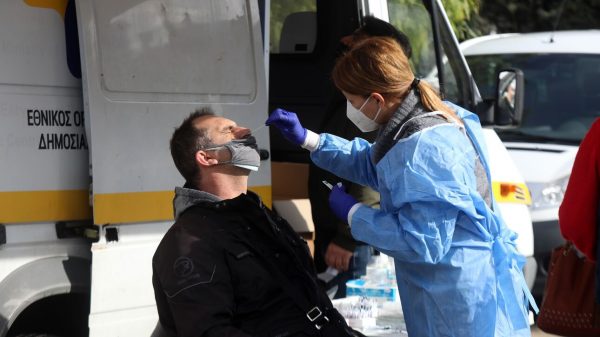 ΕΟΔΥ: Πού θα διενεργούνται δωρεάν rapid test το Σάββατο 17 Σεπτεμβρίου