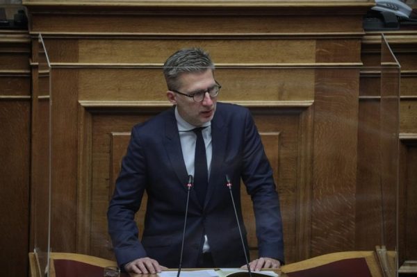 Σκέρτσος: Καλούμε τον κ. Ανδρουλάκη να ενημερωθεί από την ΕΥΠ χωρίς να γίνει «σουρωτήρι» η υπόθεση