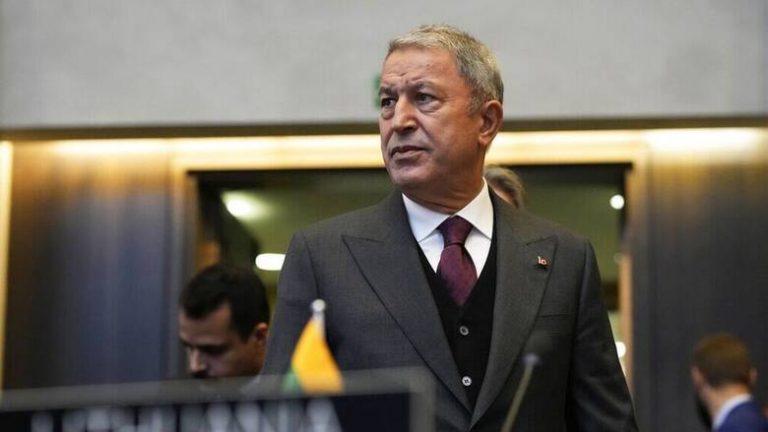 Ακάρ: «Με τις προκλήσεις τους, το κολύμπι θα φανεί χρήσιμο στους Έλληνες»