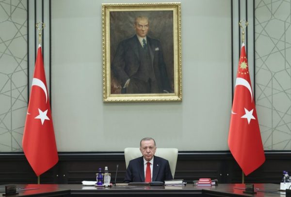 Τουρκία κατά Ελλάδας: «Θα χρησιμοποιήσουμε κάθε είδους νόμιμες μεθόδους για να προστατεύσουμε τα συμφέροντά μας»