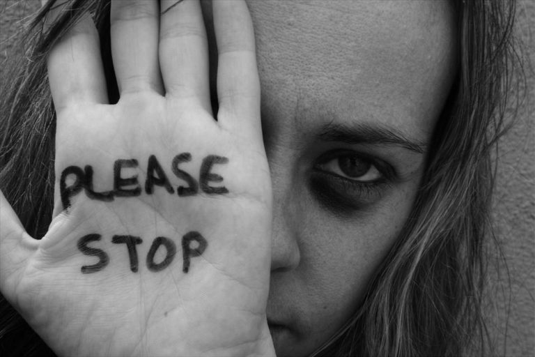 Βία κατά γυναικών: Σέβομαι τον εαυτό μου, μιλάω και δεν σιωπώ!