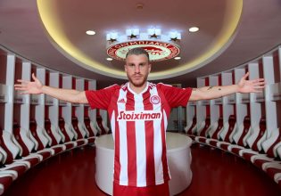 Οι πρώτες φωτογραφίες του Μπιέλ με την ερυθρόλευκη φανέλα